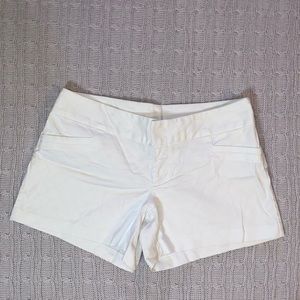 LILLY PULITZER 5” KELLY STRETCH SHORT